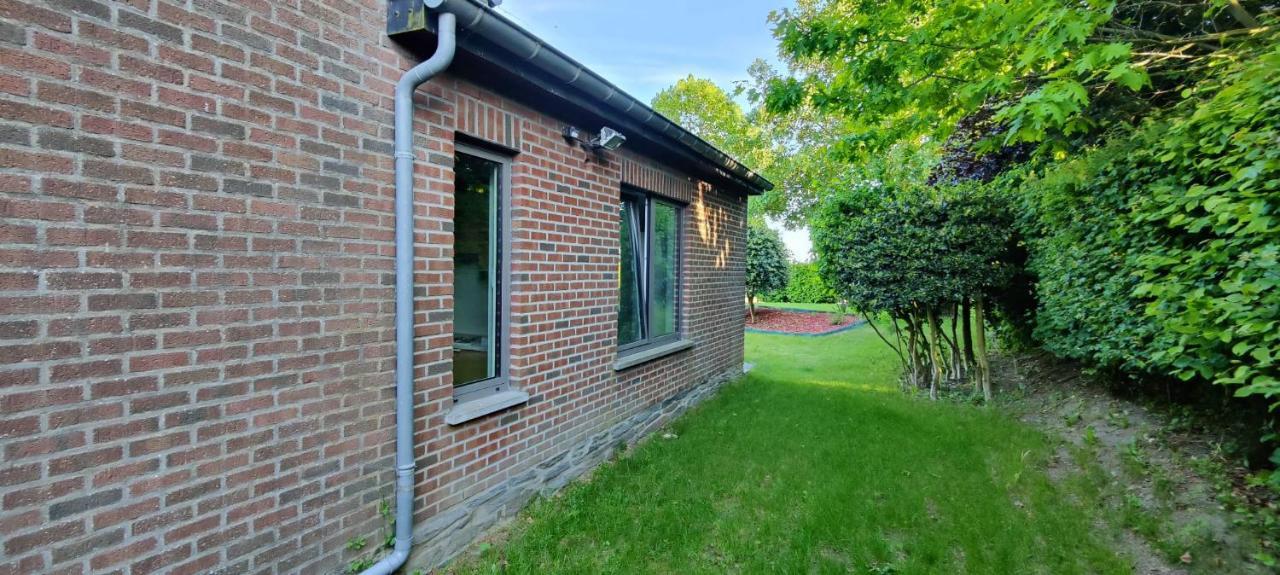 Chez Nous Lägenhet Bastogne Exteriör bild